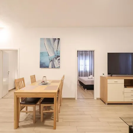 Apartment Old Town Donatello